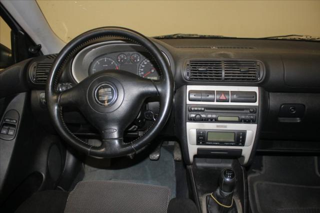Seat Leon image 7