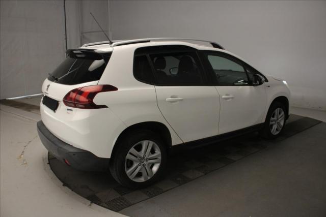 Peugeot 2008 image 7