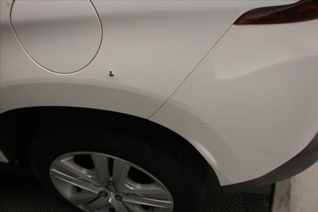 Peugeot 2008 image 1