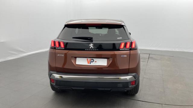 Peugeot 3008 image 2