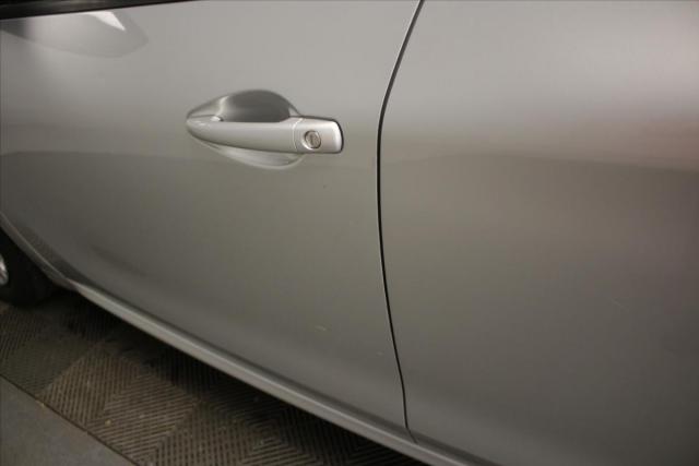 Peugeot 208 image 6