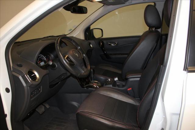 Renault Koleos image 2