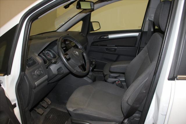Opel Zafira image 4