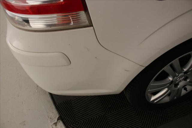 Opel Zafira image 6