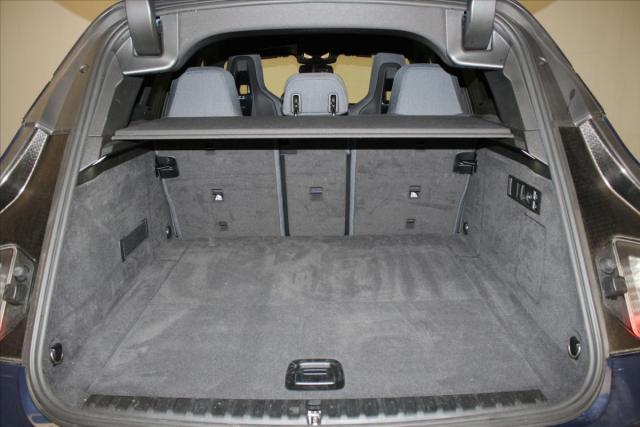 Bmw Ix image 2