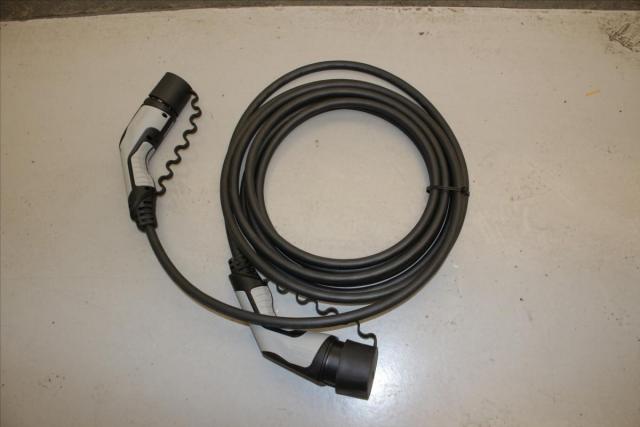 Bmw Ix image 4