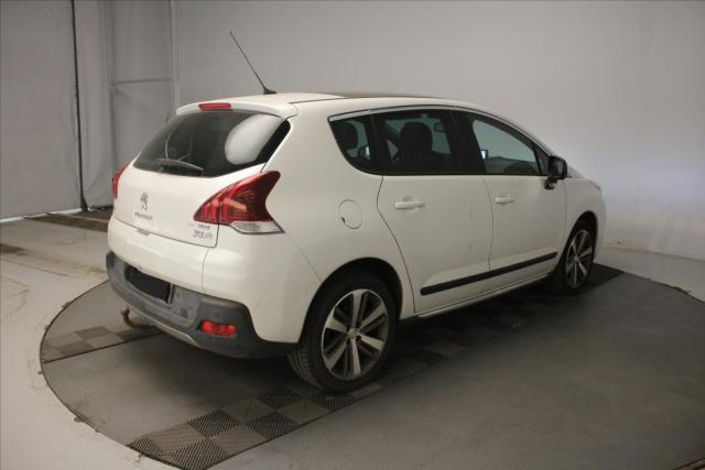 Peugeot 3008 image 1