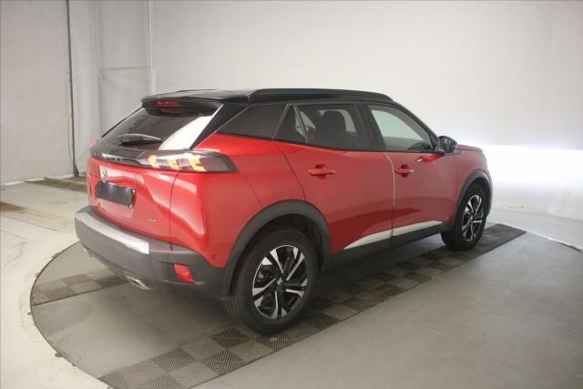 Peugeot 2008 image 6