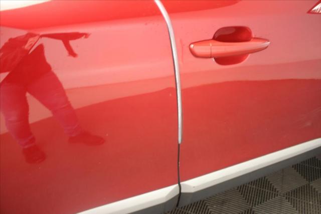 Peugeot 2008 image 4