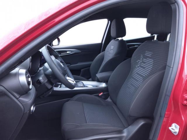 Alfa Romeo Tonale image 6