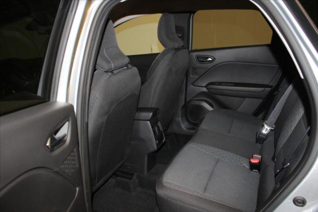 Renault Captur image 1