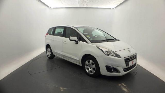 Peugeot 5008 image 5
