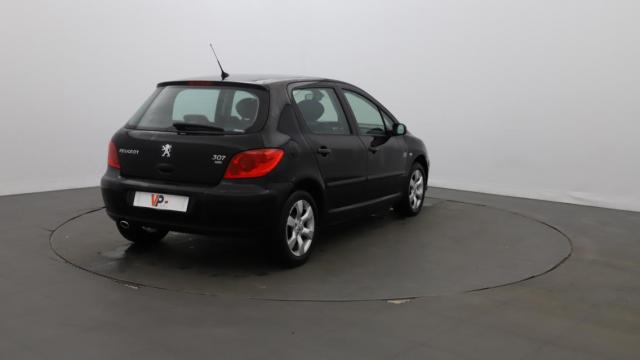 Peugeot 307 image 8