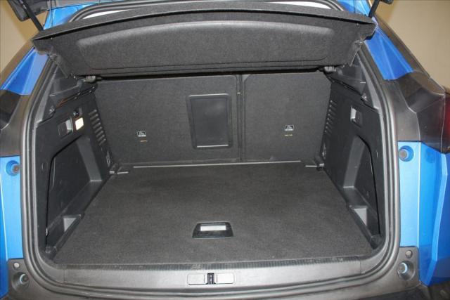 Peugeot 3008 image 8