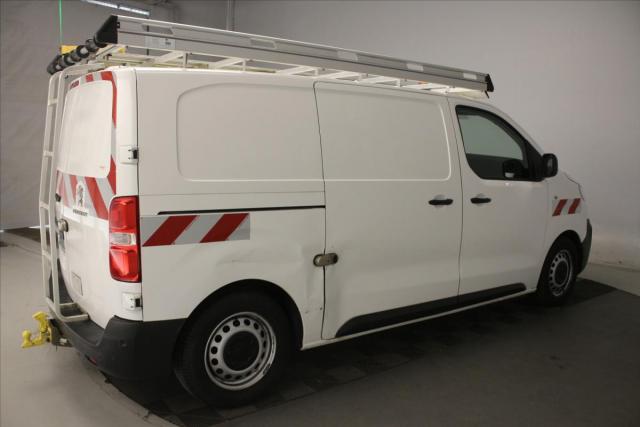 Peugeot Expert image 2