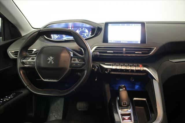 Peugeot 3008 image 8