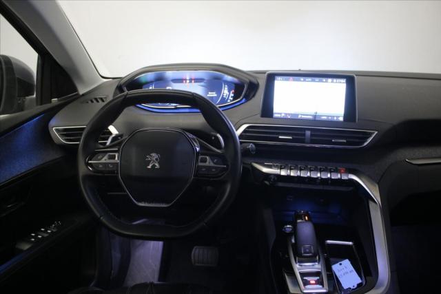 Peugeot 3008 image 2