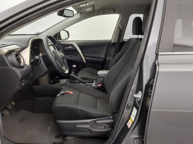 Toyota Rav4 image 3