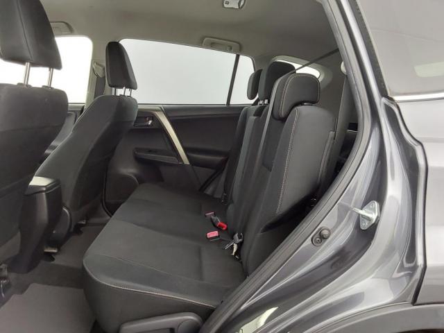 Toyota Rav4 image 7
