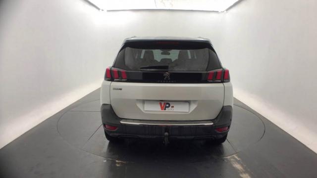 Peugeot 5008 image 3
