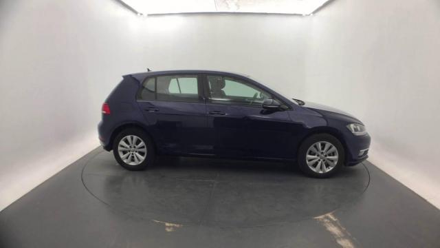 Volkswagen Golf image 6