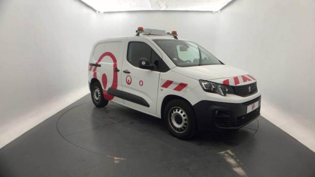 Peugeot Partner image 2
