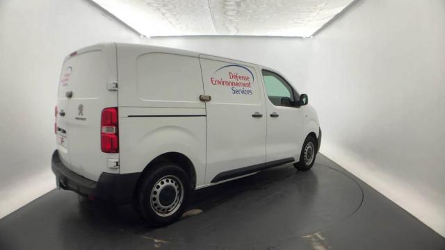 Peugeot Expert image 2