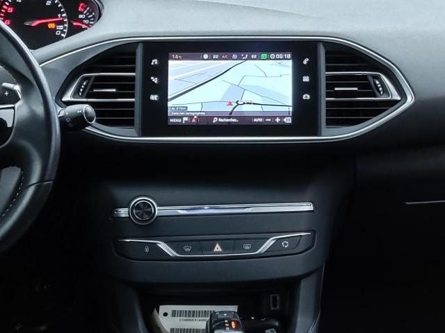 Peugeot 308 image 8