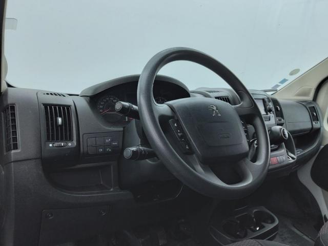 Peugeot Boxer image 4