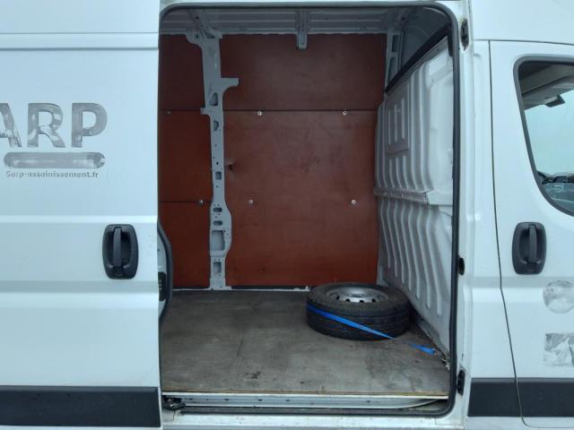 Peugeot Boxer image 6