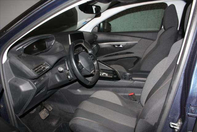 Peugeot 5008 image 6