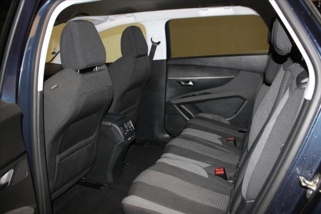 Peugeot 5008 image 4