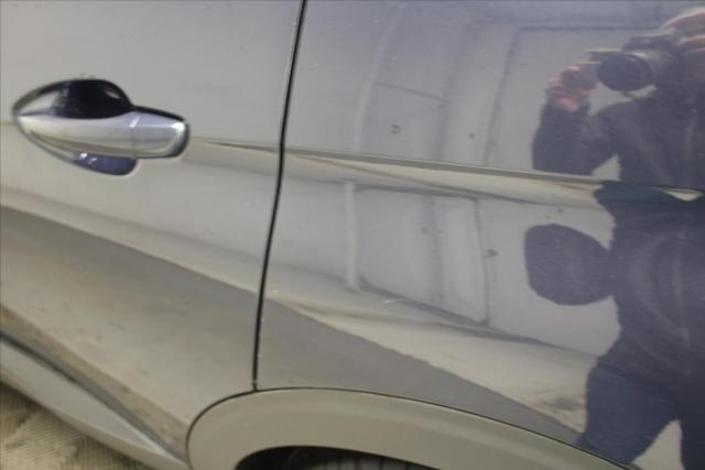 Peugeot 5008 image 2