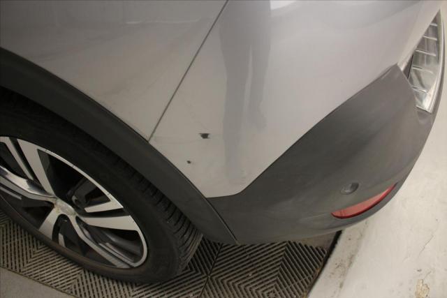 Peugeot 5008 image 2