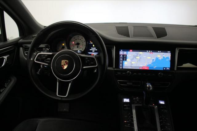 Porsche Macan image 8