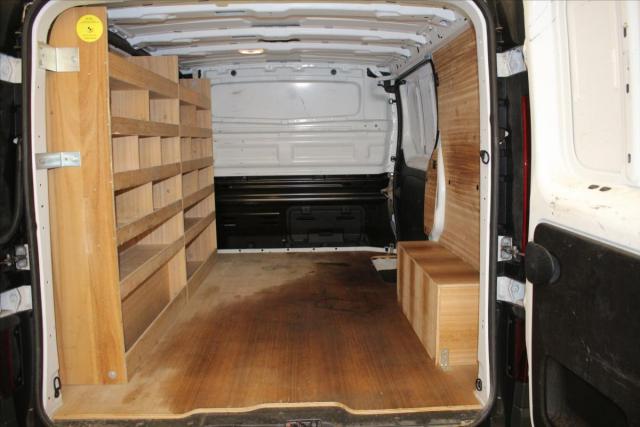 Renault Trafic image 3