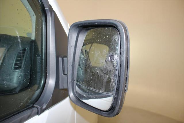 Renault Trafic image 7