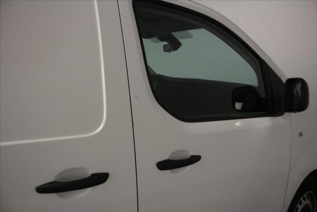 Peugeot Expert image 1