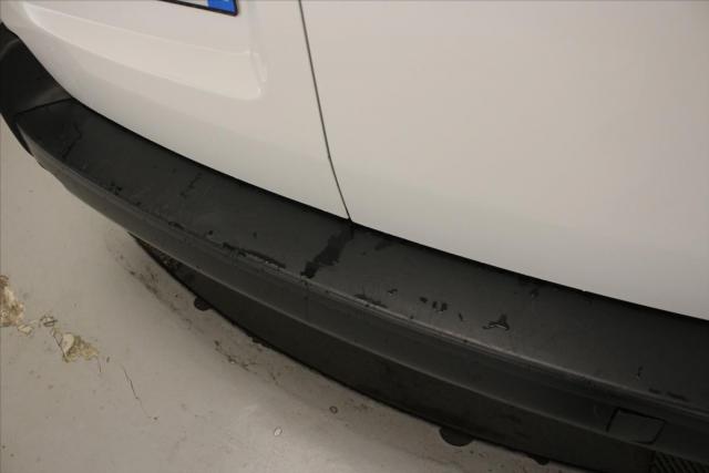 Peugeot Expert image 2