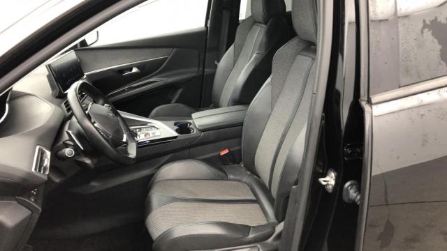 Peugeot 5008 image 3