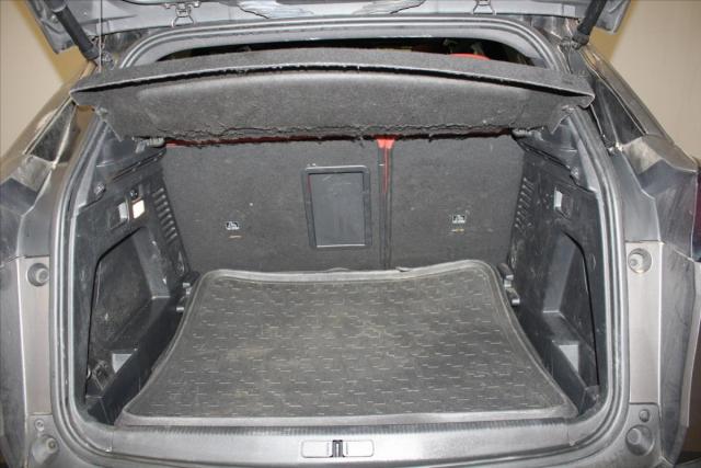 Peugeot 3008 image 3