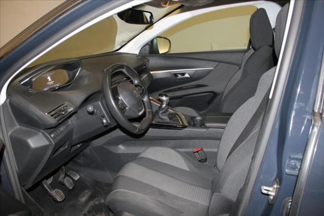 Peugeot 3008 image 8