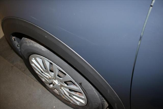 Peugeot 3008 image 2