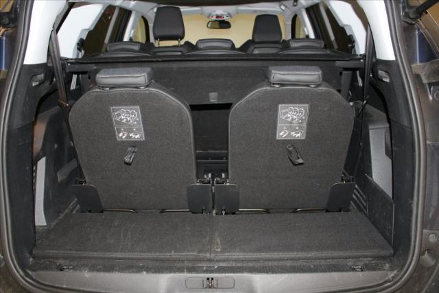Peugeot 5008 image 4