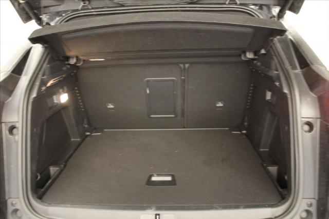 Peugeot 3008 image 3