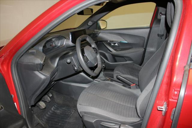 Peugeot 2008 image 7