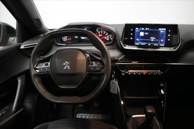 Peugeot 2008 image 4