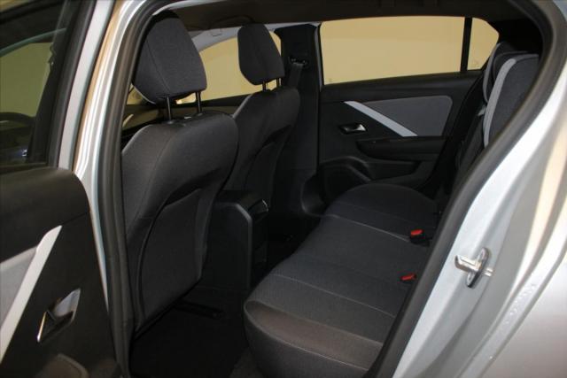 Opel Astra image 5
