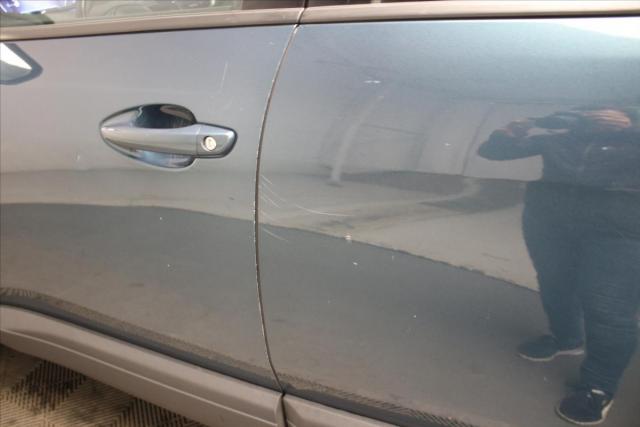 Peugeot 5008 image 2