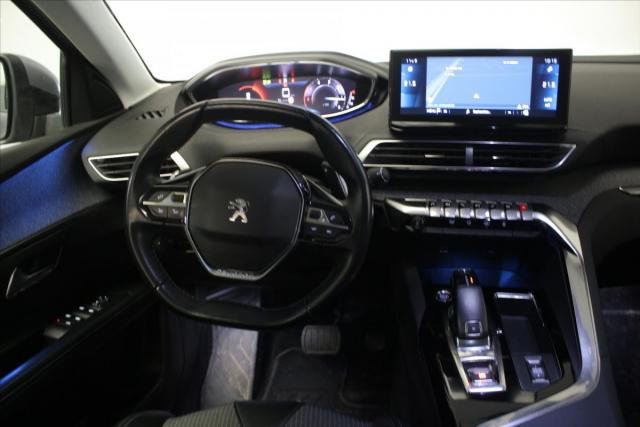 Peugeot 5008 image 2
